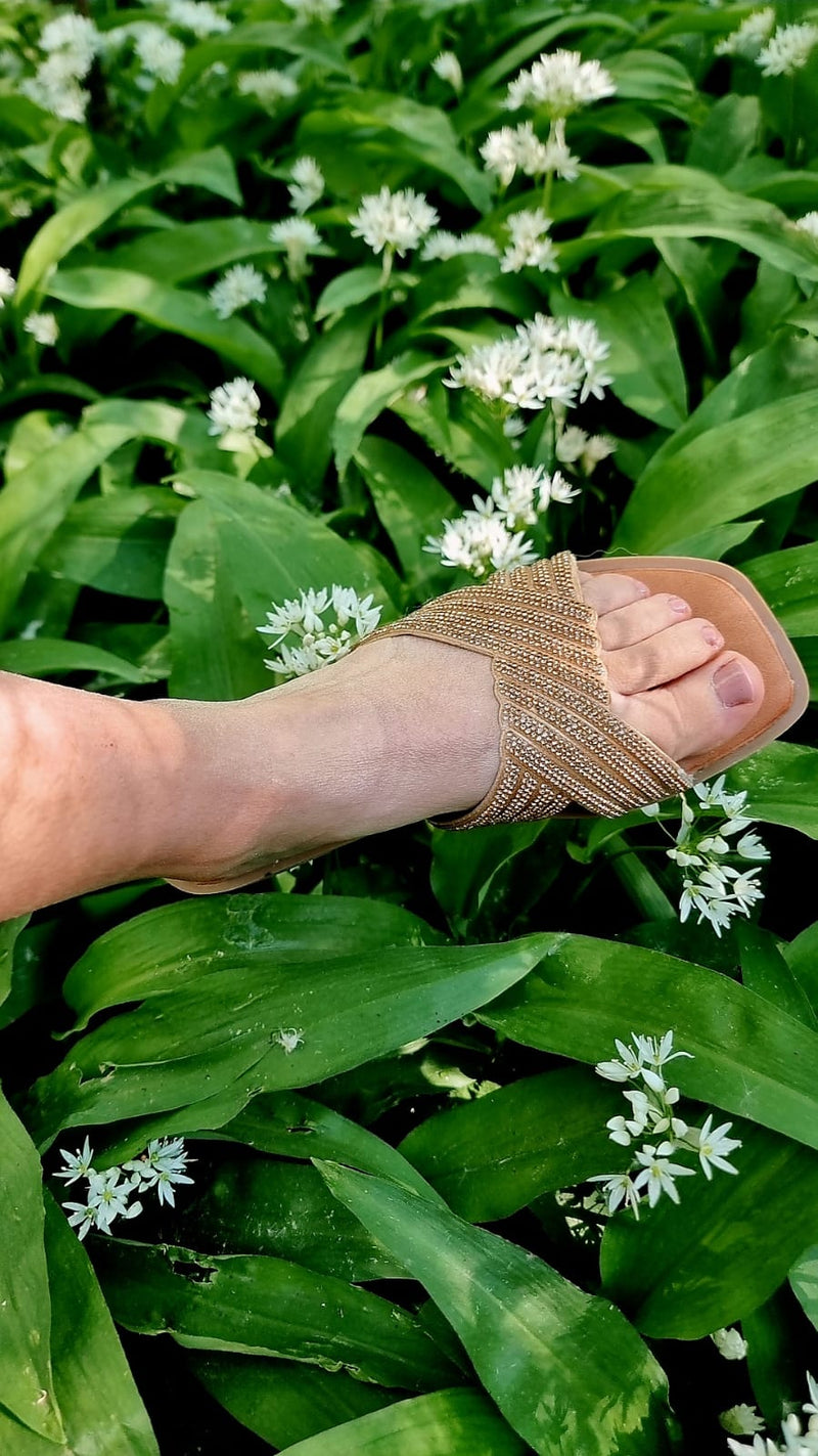 Bali Sand Glow Slippers